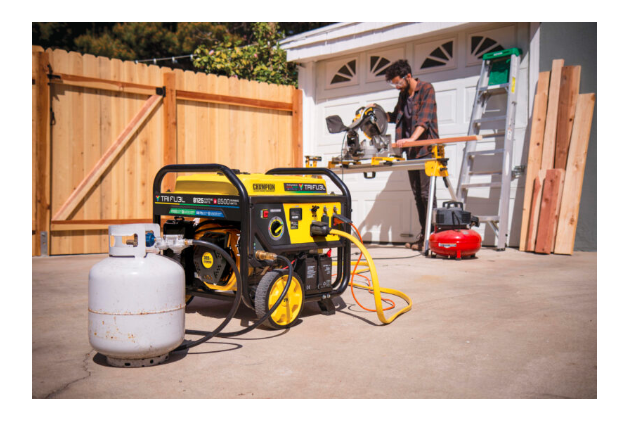 Champion 201169 Champion 6500W Electric Start Tri-Fuel Generator with CO Shield® – Model #201169 – Runs on Gas