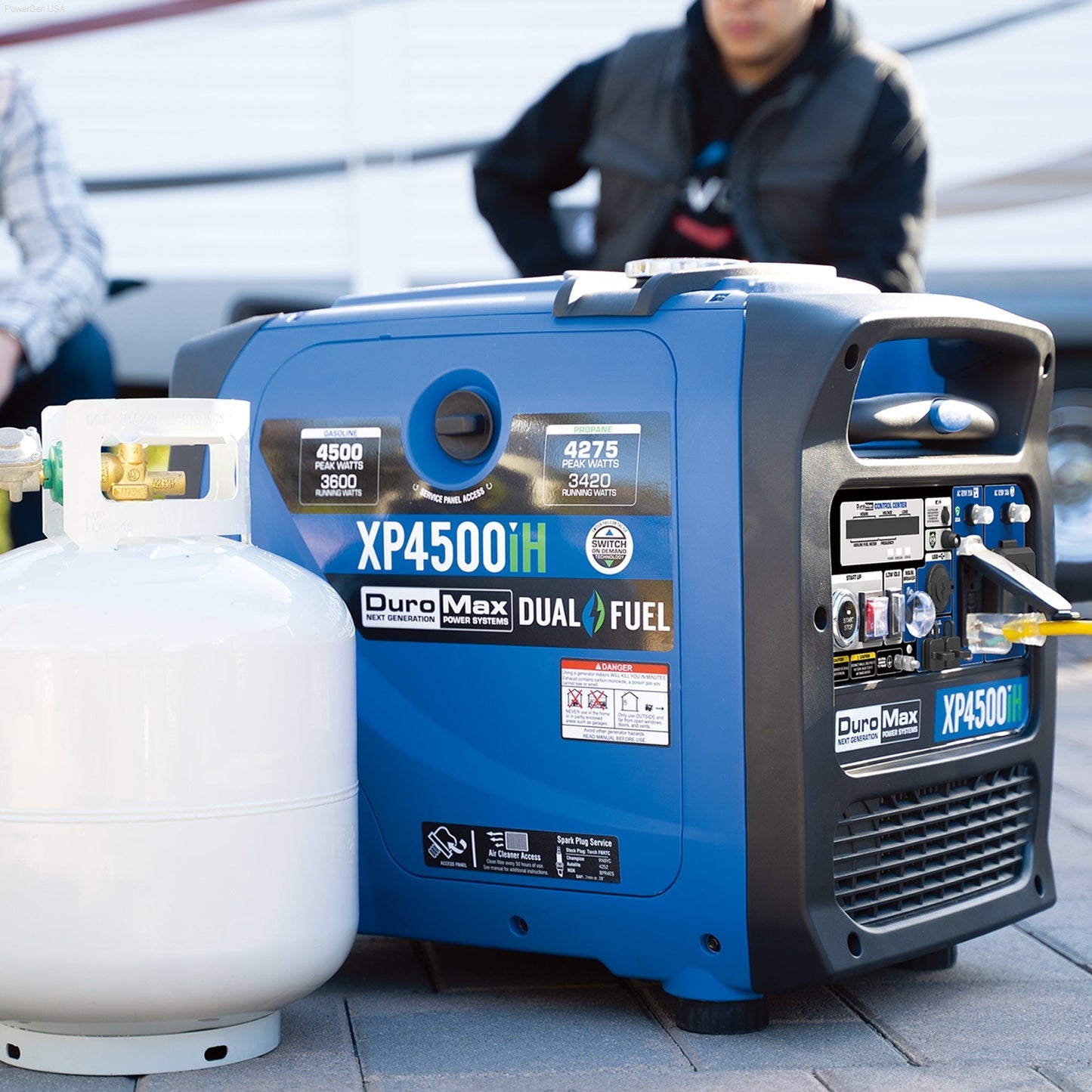 Dual Fuel Hybrid - DuroMax XP4500iH 4,500 Watt Dual Fuel Portable Inverter Generator W/ CO Alert