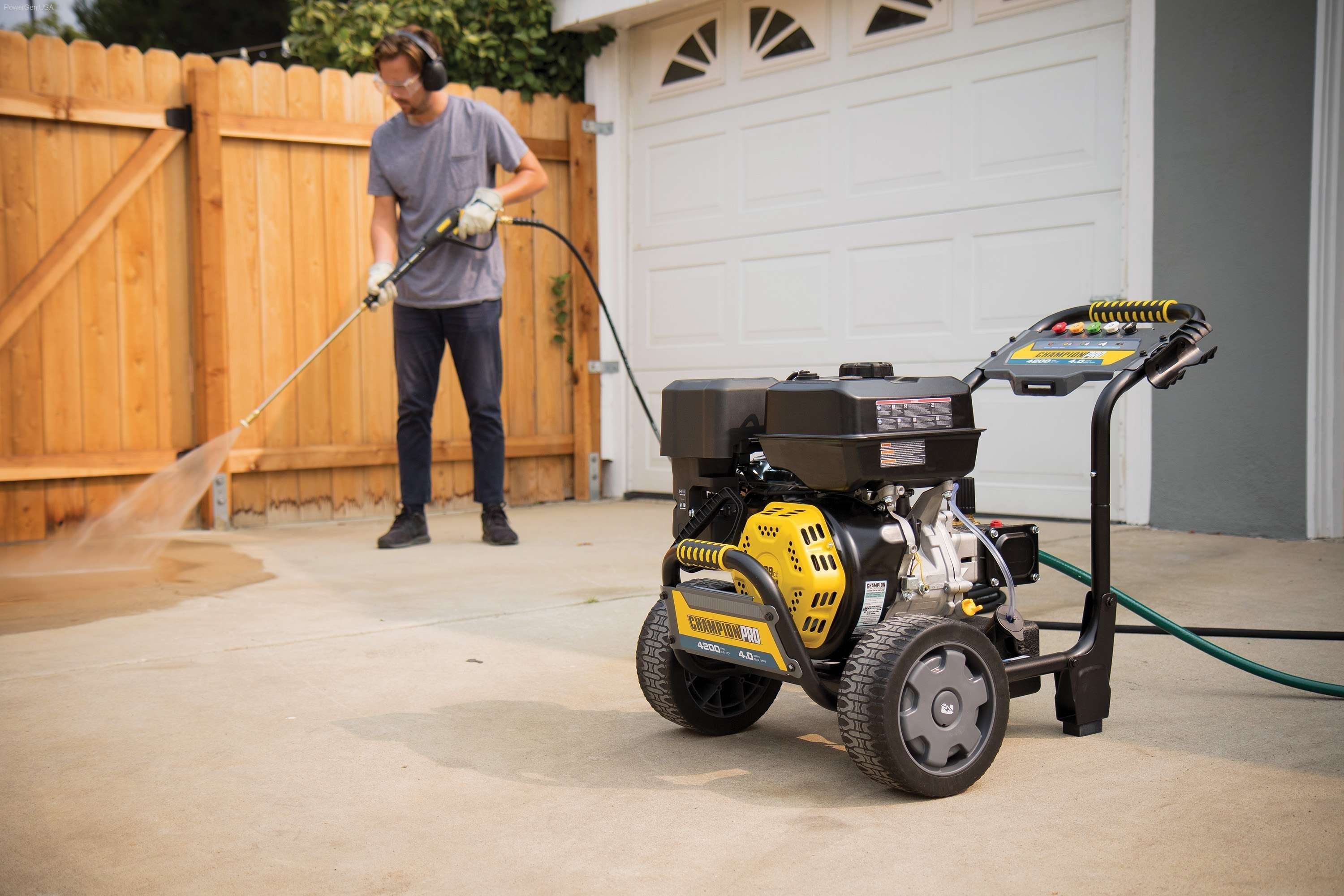 Champion 4200 psi gas shop pressure washer