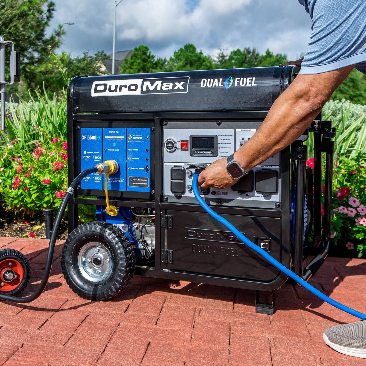 DuroMax XP15500HX 15,500 Watt Dual Fuel Portable HX Generator w/ CO Alert - PowerGen USA