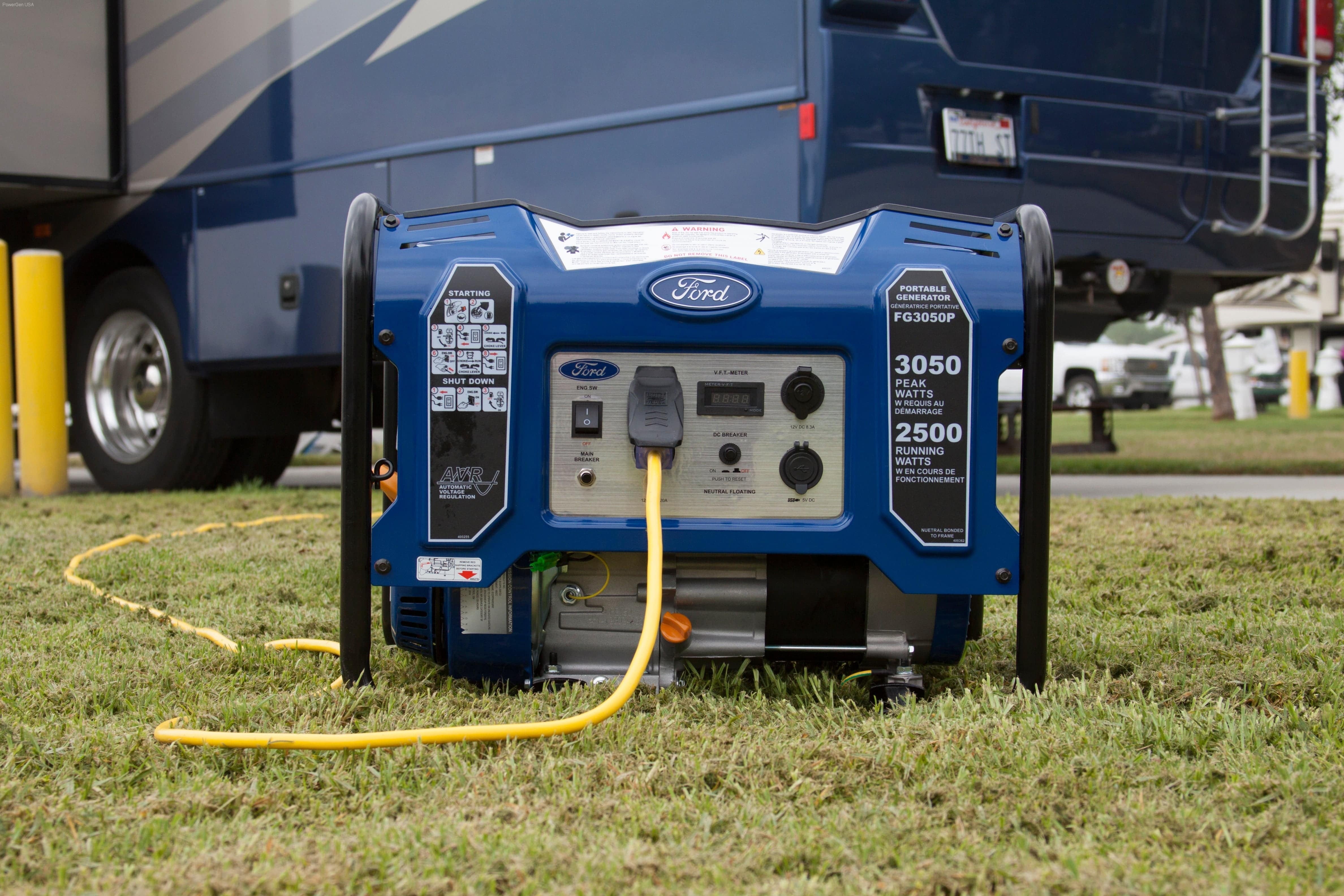 portable gas powered generator-Ford-FG3050P 3050 Peak Watts/ 2500 ...